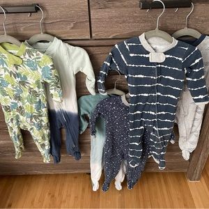Set of 6 Honest Baby zipper footie pajamas